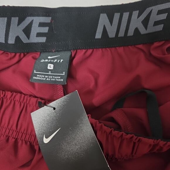 New Nike Mens Large Shorts Maroon Flex 2.0 No Pockets Lightweight Dri Fit - Picture 3 of 4